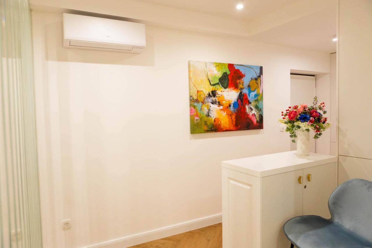 City And Style Luxury Rooms Split Exterior photo